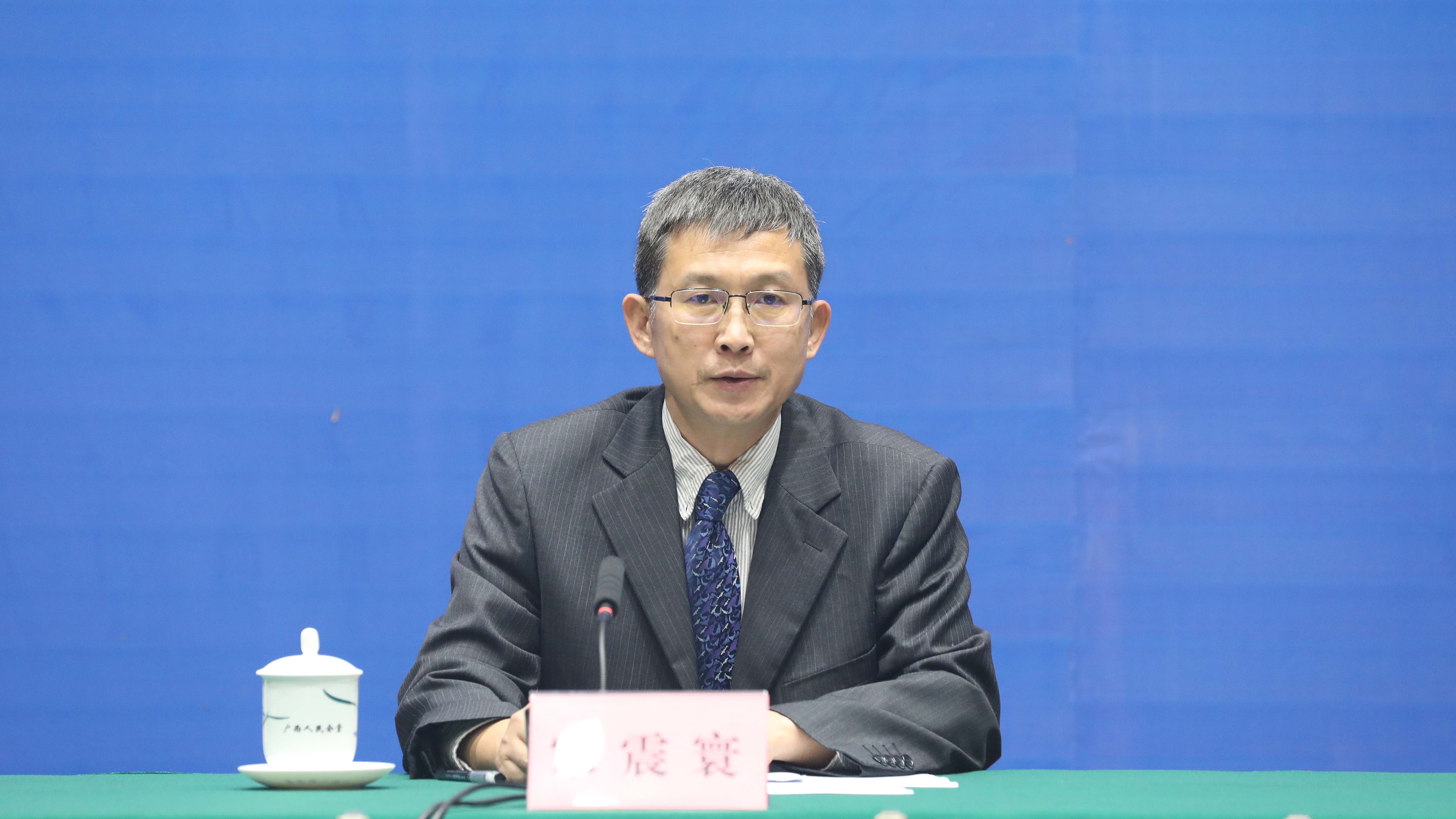 宋震寰:各位记者朋友:大家下午好!