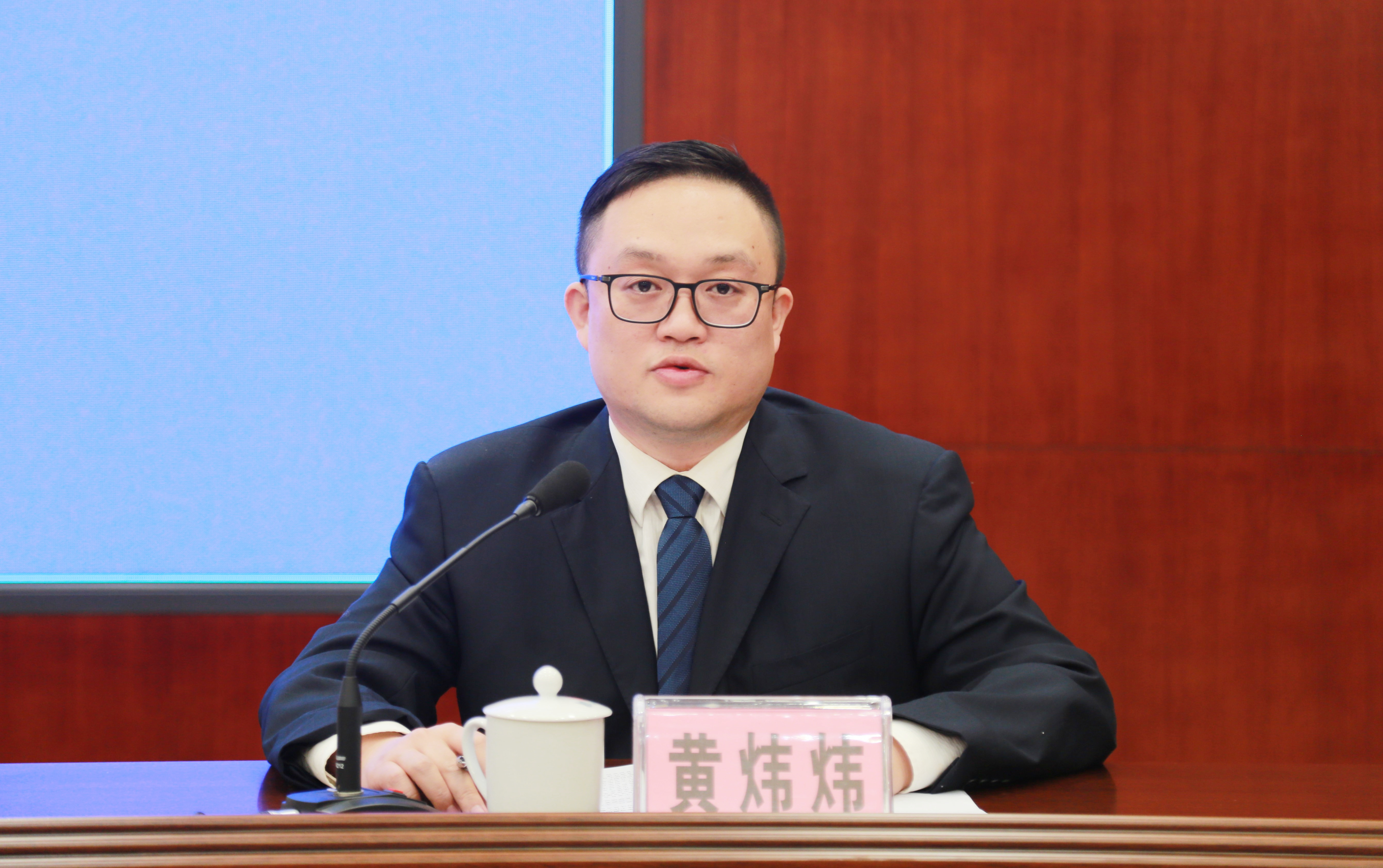 10月11日桂林市举行推动更高水平平安桂林法治桂林建