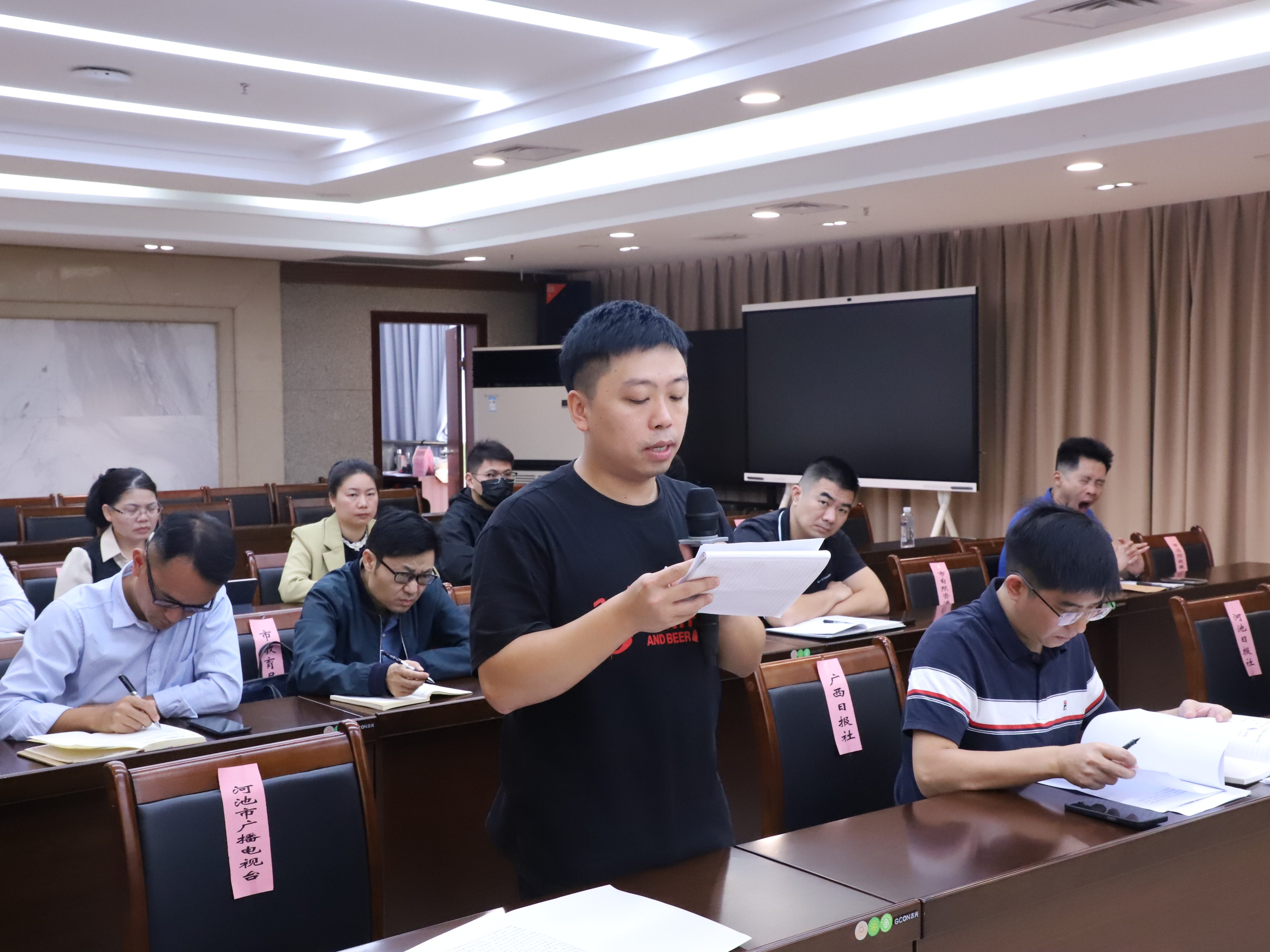 消防新闻发布会记者提问(消防新闻发布会记者提问怎么说)